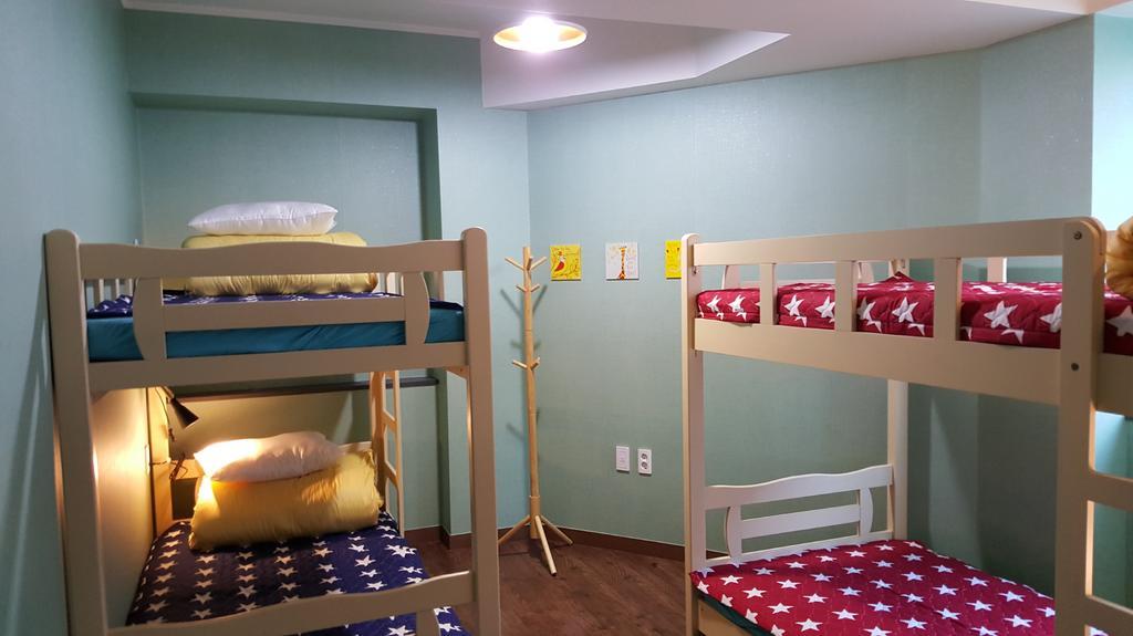 Sky Island Guesthouse Busan Room photo
